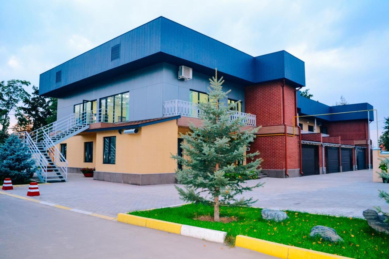 Gоlden Dragon Villa Hotel Biskek Kültér fotó