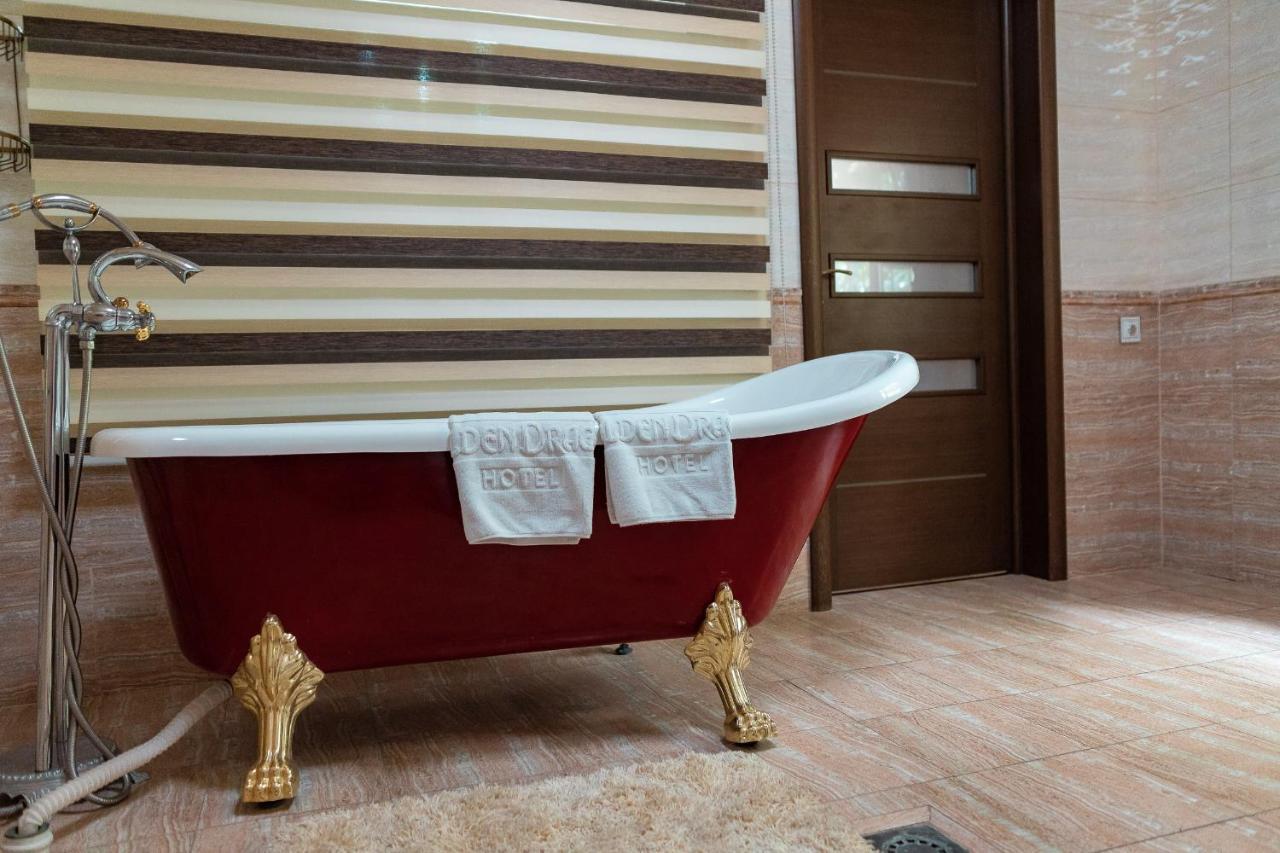Gоlden Dragon Villa Hotel Biskek Kültér fotó